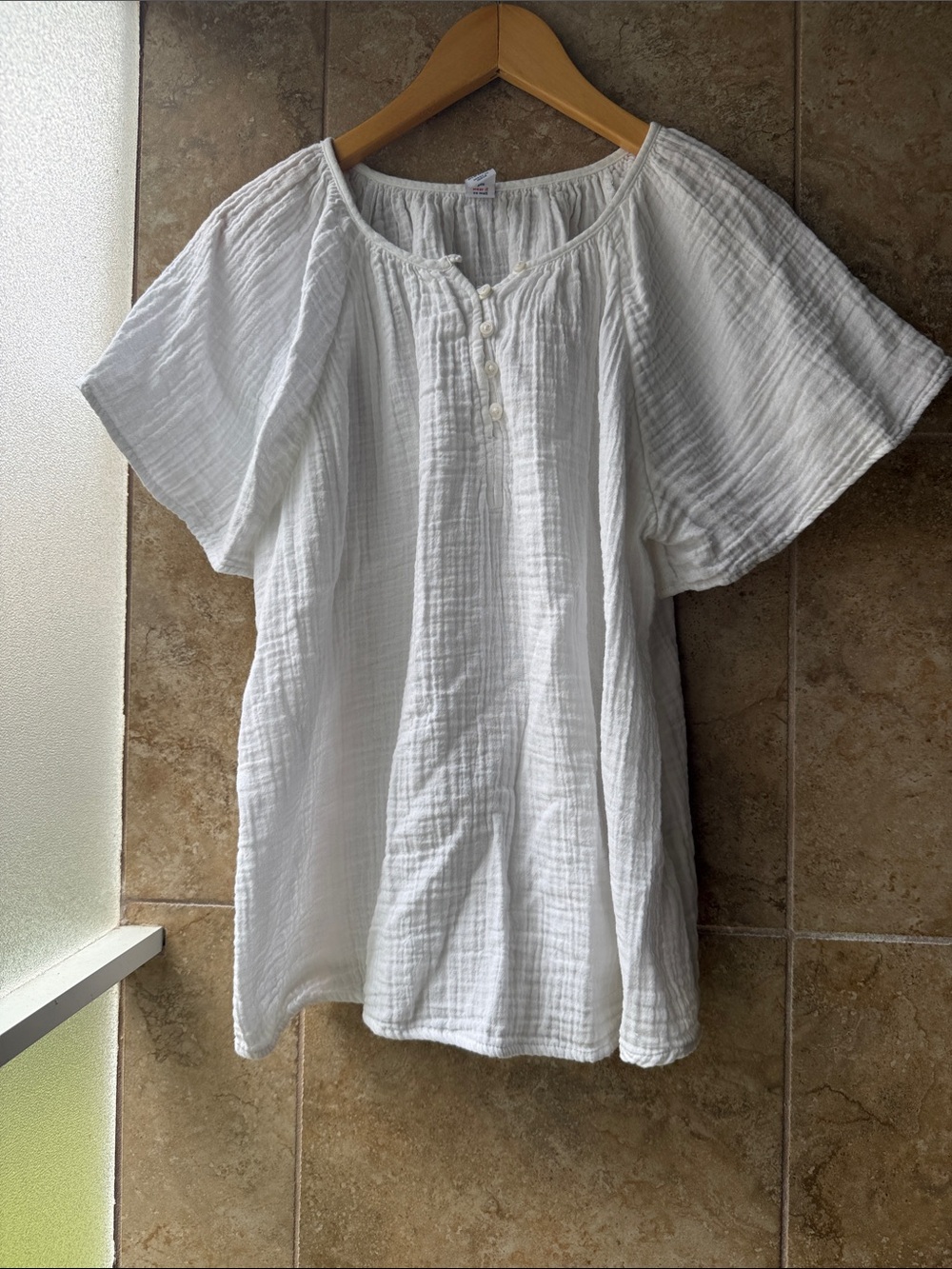 Old Navy 100% Cotton Double Gauze White Short Sleeve Top Button Neck Flowy Large